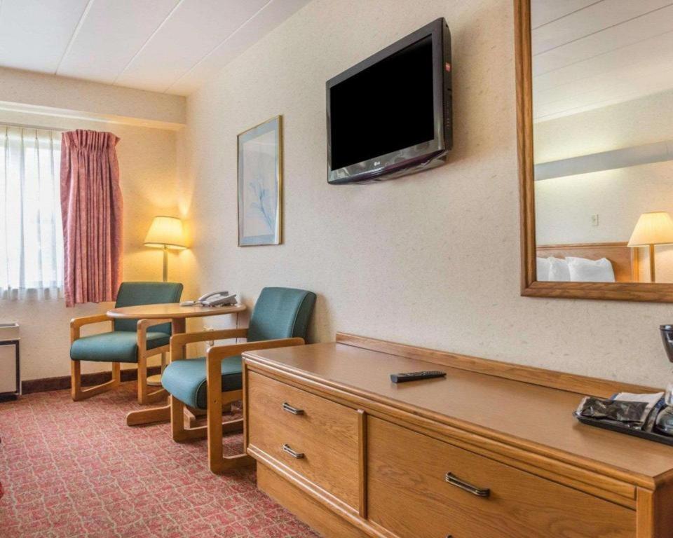 Kittanning Quality Inn Royle מראה חיצוני תמונה