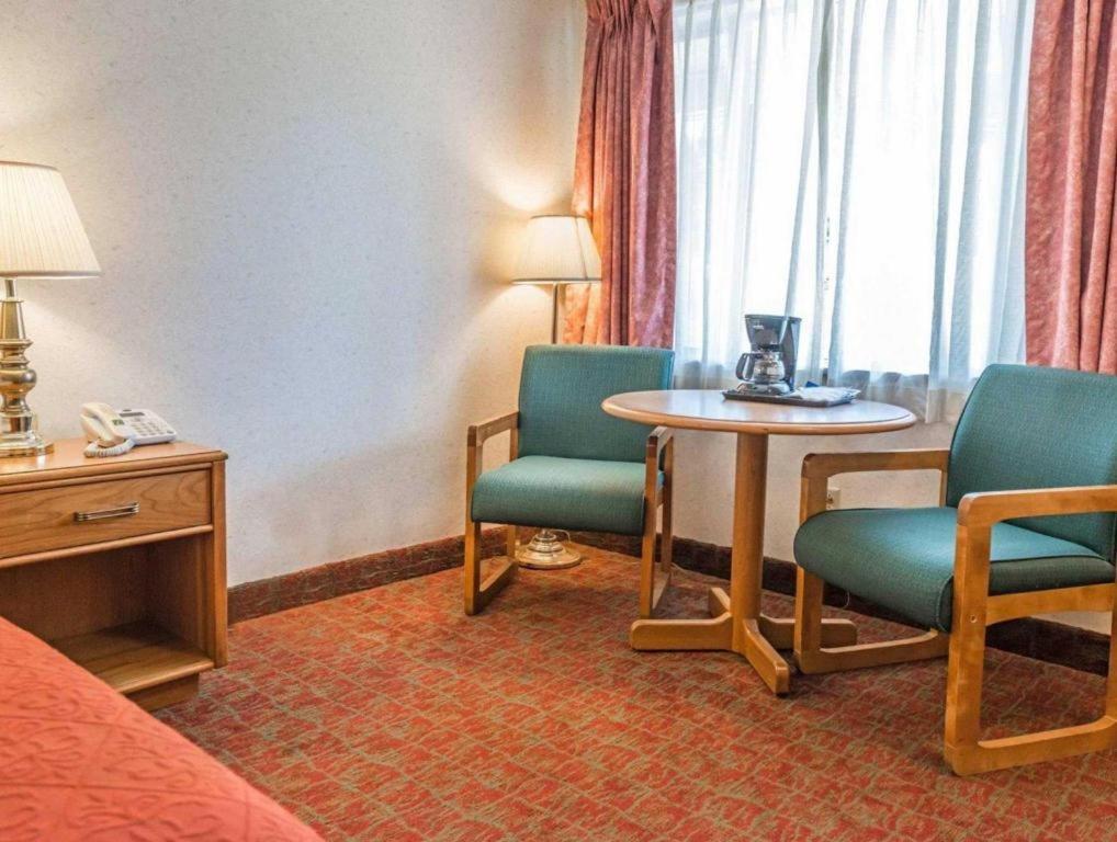Kittanning Quality Inn Royle מראה חיצוני תמונה
