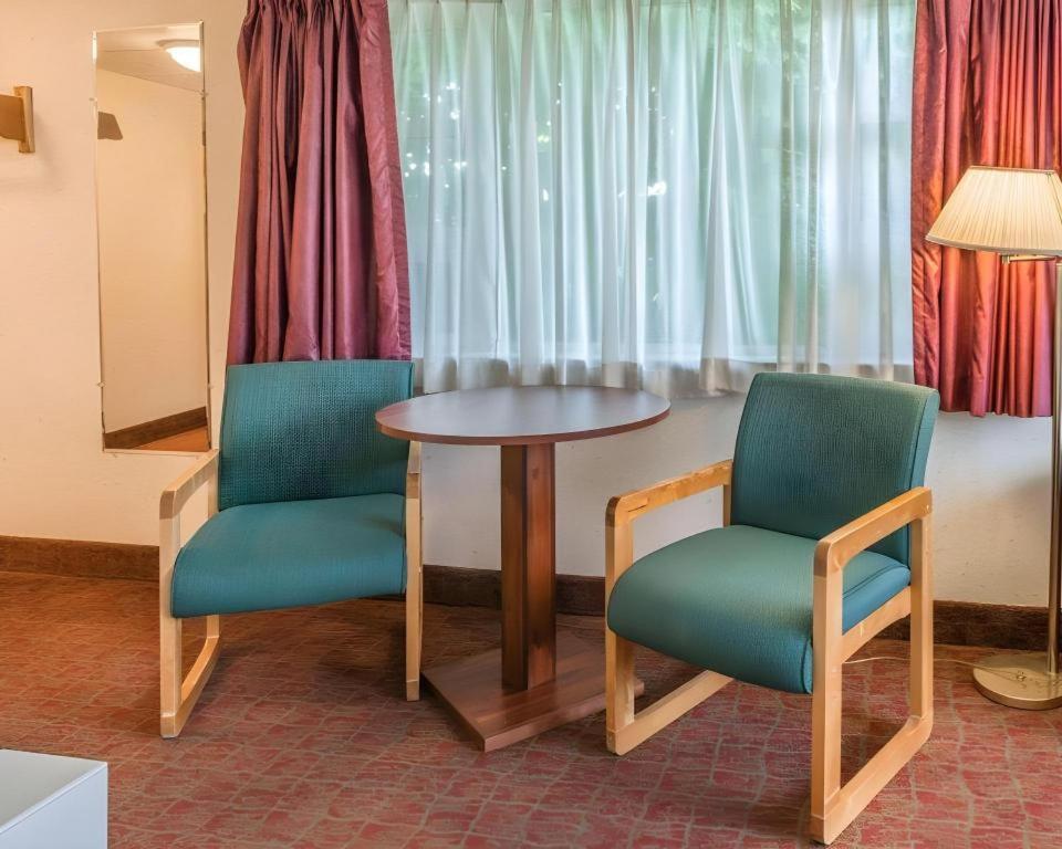Kittanning Quality Inn Royle מראה חיצוני תמונה
