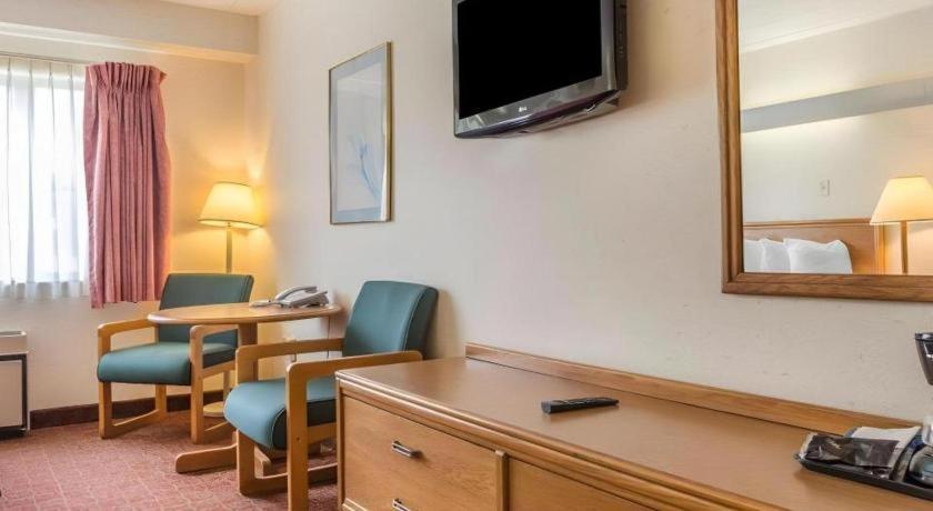 Kittanning Quality Inn Royle מראה חיצוני תמונה