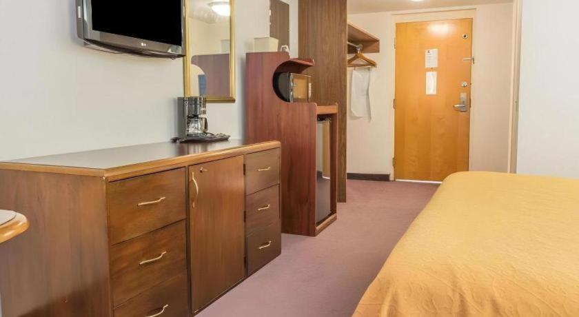 Kittanning Quality Inn Royle מראה חיצוני תמונה